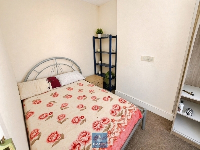 Picture 7